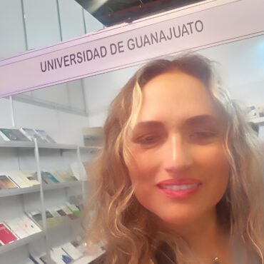 Azucena Pérez Vega